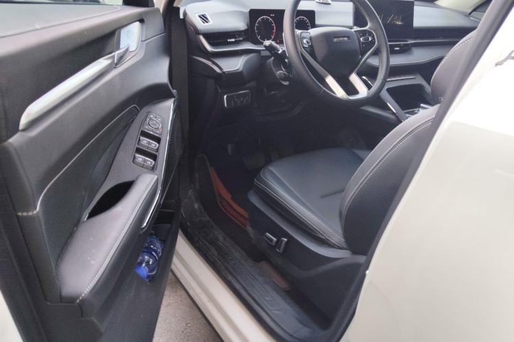 Used Haval H6 2024 1.5T Two-Wheel-Drive Classic Edition Driver Seat