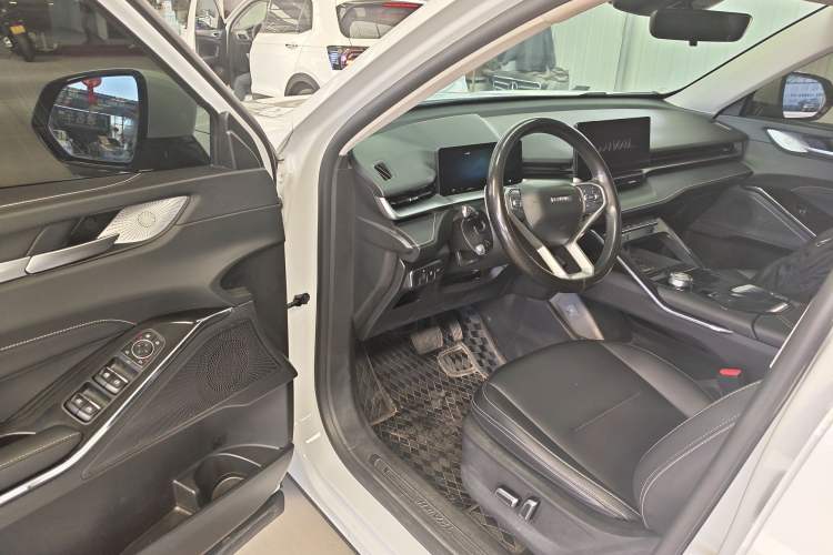Used Haval H6 2024 1.5T Two-Wheel-Drive Classic Edition Driver Seat