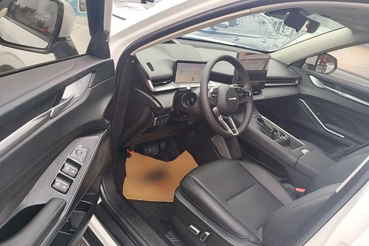 Used Haval H6 2024 1.5T Two-Wheel Drive Max Driver Seat