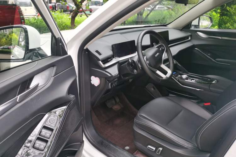 Used Haval H6 2024 1.5T Two-Wheel-Drive Classic Edition Driver Seat