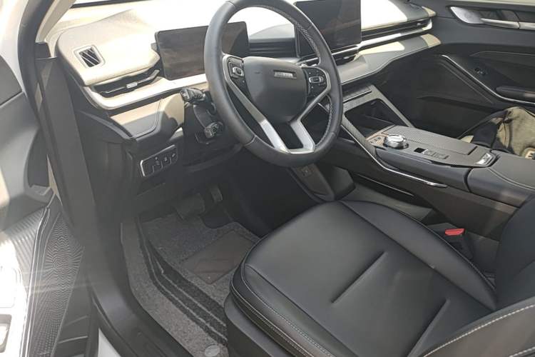 Used Haval H6 2024 1.5T Two-Wheel-Drive Classic Edition Driver Seat