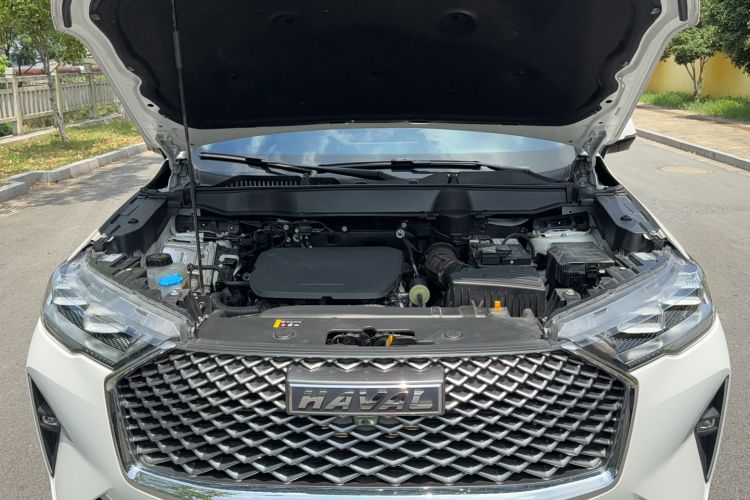Used Haval H6 2024 1.5T Two-Wheel-Drive Classic Edition Engine Bay