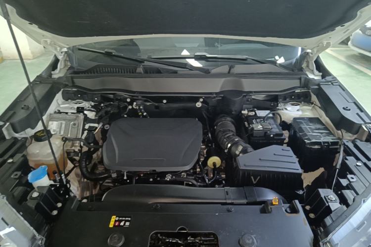 Used Haval H6 2024 1.5T Two-Wheel-Drive Classic Edition Engine Bay