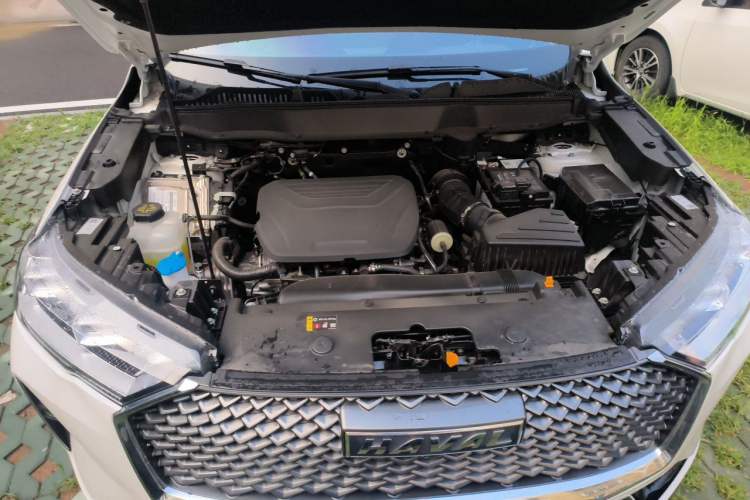 Used Haval H6 2024 1.5T Two-Wheel-Drive Classic Edition Engine Bay