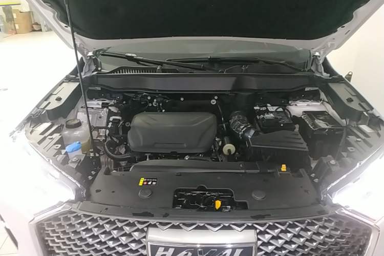 Used Haval H6 2024 1.5T Two-Wheel-Drive Classic Edition Engine Bay