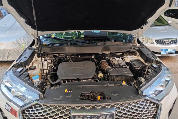 Used Haval H6 2024 1.5T Two-Wheel-Drive Classic Edition Engine Bay