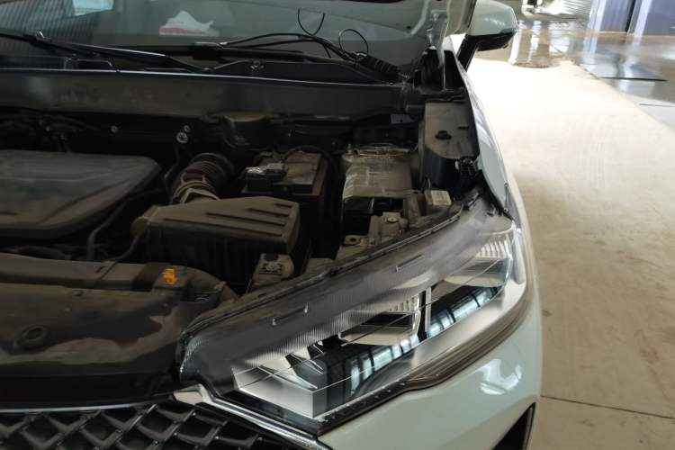 Used Haval H6 2024 1.5T Two-Wheel-Drive Classic Edition Engine Bay Left