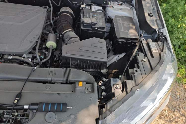 Used Haval H6 2024 1.5T Two-Wheel-Drive Classic Edition Engine Bay Left