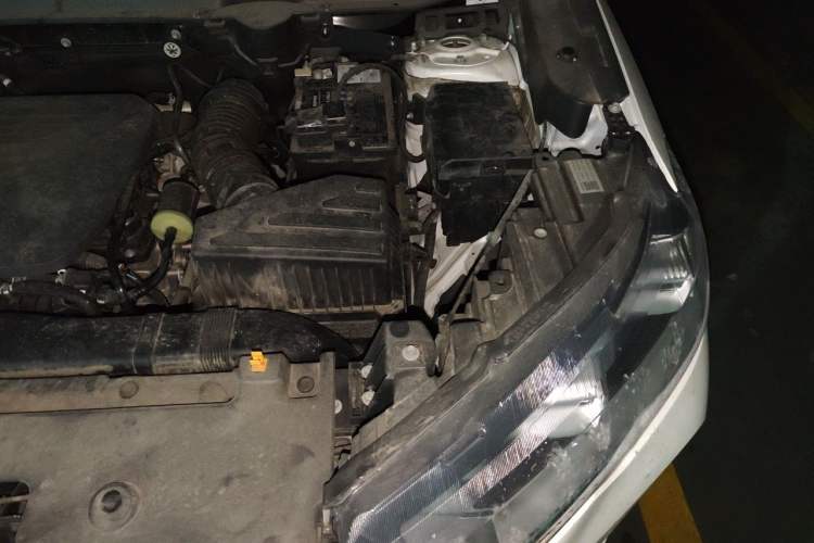 Used Haval H6 2024 1.5T Two-Wheel-Drive Classic Edition Engine Bay Left