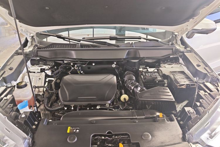 Used Haval H6 2024 1.5T Two-Wheel-Drive Classic Edition Engine Bay
