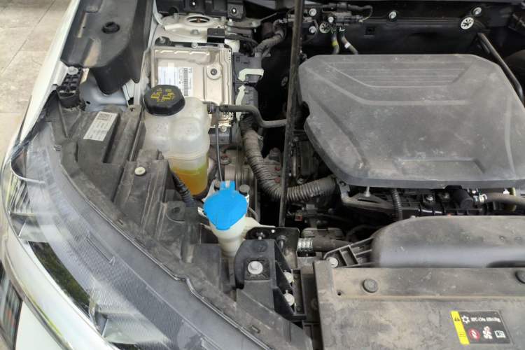 Used Haval H6 2024 1.5T Two-Wheel Drive Max Engine Bay Right