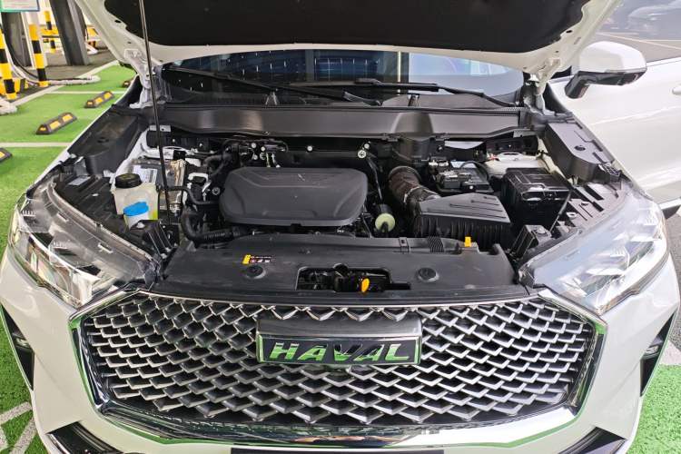 Used Haval H6 2024 1.5T Two-Wheel-Drive Classic Edition Engine Bay