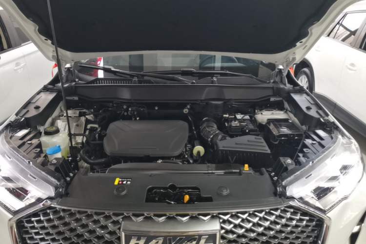 Used Haval H6 2024 1.5T Two-Wheel-Drive Classic Edition Engine Bay