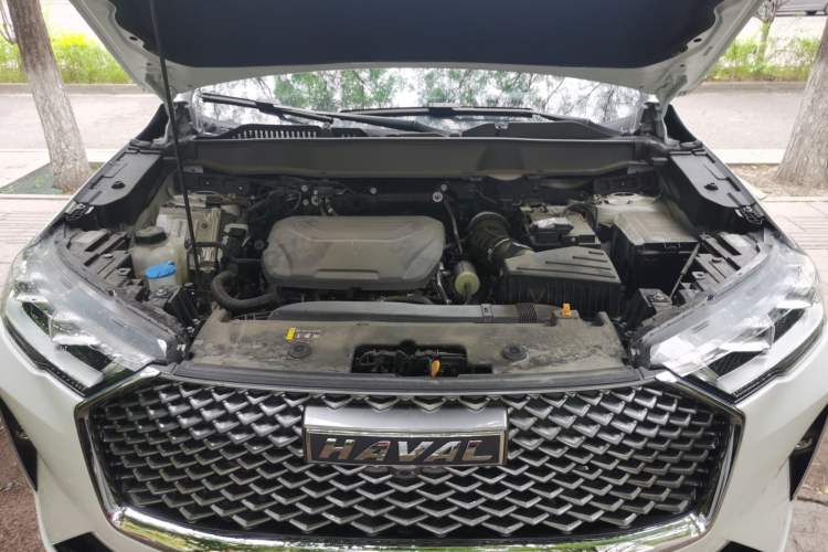 Used Haval H6 2024 1.5T Two-Wheel-Drive Classic Edition Engine Bay