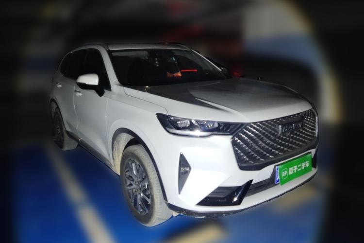 Used Haval H6 2024 1.5T Two-Wheel-Drive Classic Edition Front Right 45 Deg