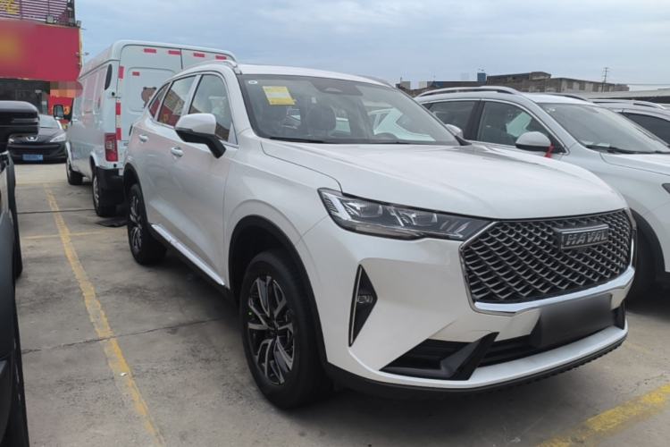 Used Haval H6 2024 1.5T Two-Wheel-Drive Classic Edition Front Right 45 Deg