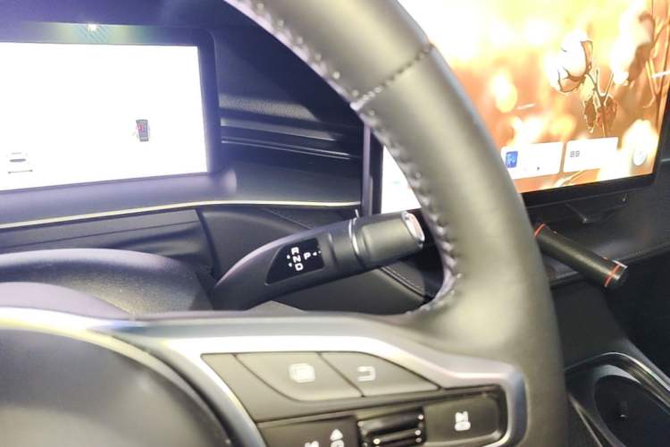 Used Haval H6 2024 1.5T Two-Wheel Drive Ultra Gear Lever