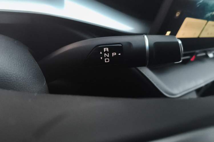 Used Haval H6 2024 1.5T Two-Wheel Drive Max Gear Lever