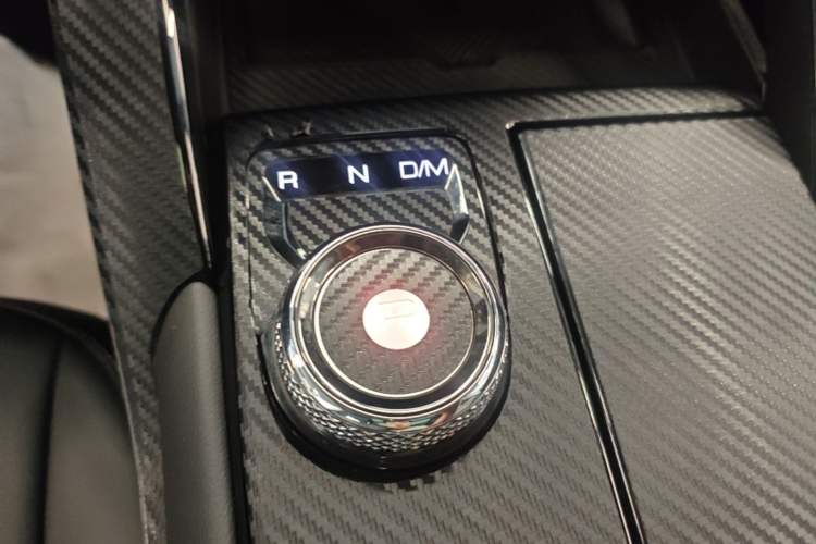 Used Haval H6 2024 1.5T Two-Wheel-Drive Classic Edition Gear Lever