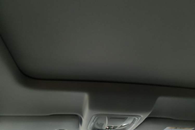 Used Haval H6 2024 1.5T Two-Wheel-Drive Classic Edition Headliner