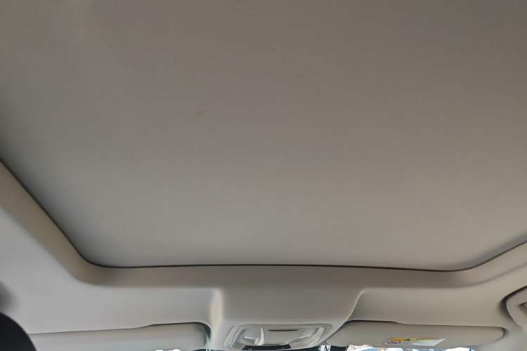 Used Haval H6 2024 1.5T Two-Wheel-Drive Classic Edition Headliner