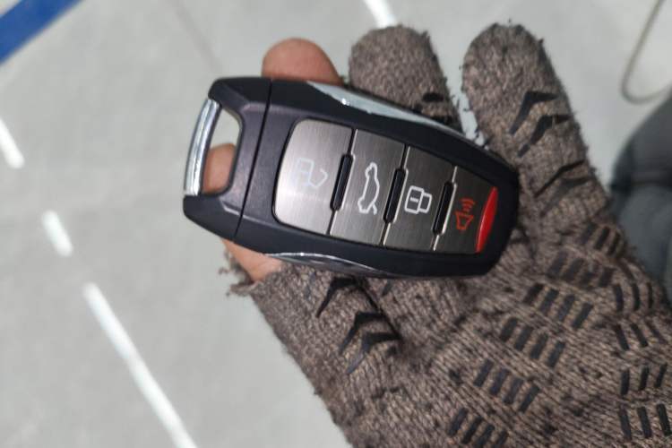 Used Haval H6 2024 1.5T Two-Wheel-Drive Classic Edition Interior 1