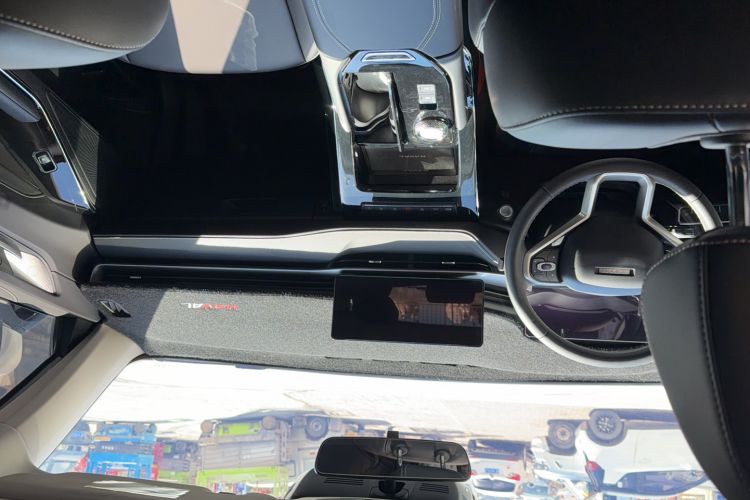 Used Haval H6 2024 1.5T Two-Wheel-Drive Classic Edition Interior 3