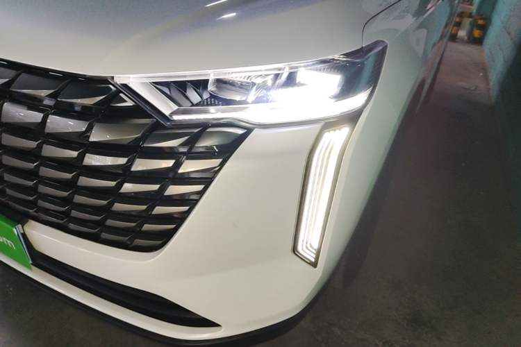 Used Haval H6 2024 1.5T Two-Wheel Drive Ultra Left Front Headlight