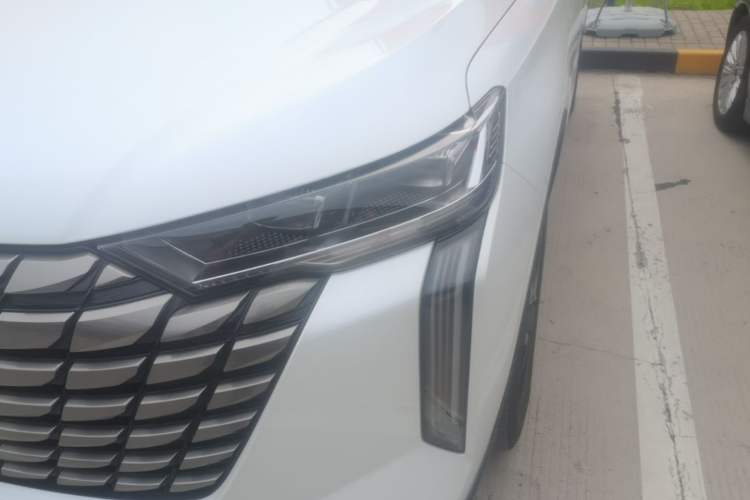 Used Haval H6 2024 2.0T All-Wheel Drive Max Left Front Headlight