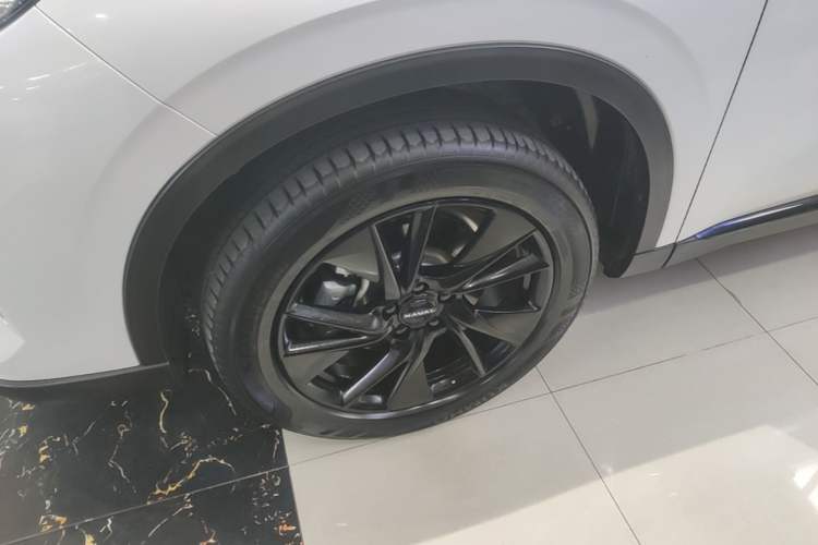 Used Haval H6 2024 2.0T Two-Wheel Drive Max Left Front Wheel Hub