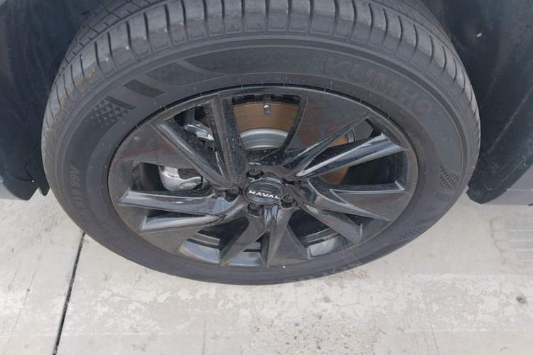 Used Haval H6 2024 1.5T Two-Wheel Drive Ultra Left Front Wheel Hub