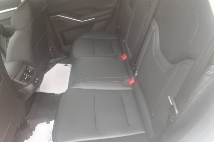 Used Haval H6 2024 2.0T All-Wheel Drive Max Left Rear Seat
