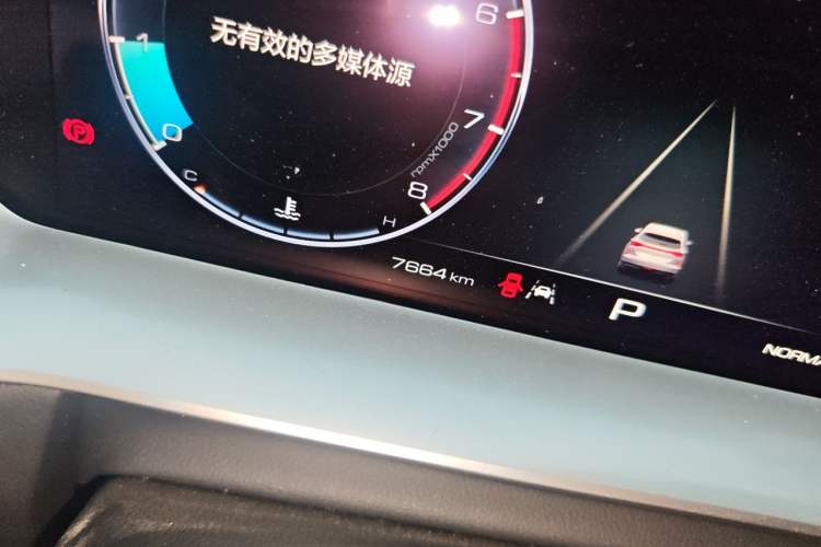Used Haval H6 2024 1.5T Two-Wheel-Drive Classic Edition Odometer Close Up
