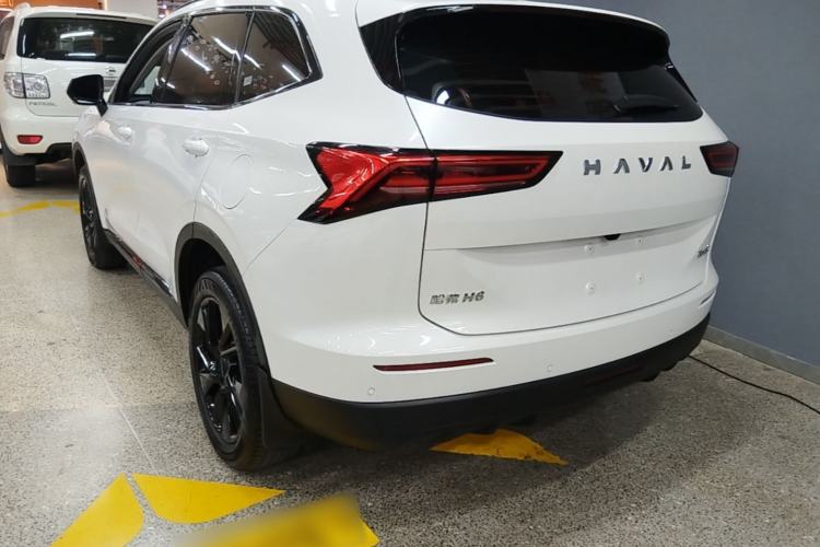 Used Haval H6 2024 1.5T Two-Wheel Drive Max Rear Left 45 Deg