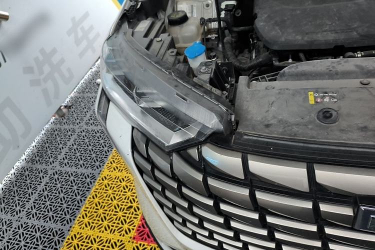 Used Haval H6 2024 1.5T Two-Wheel Drive Max Right Front Headlight