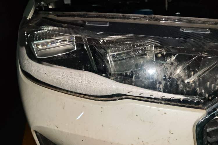 Used Haval H6 2024 1.5T Two-Wheel-Drive Classic Edition Right Front Headlight