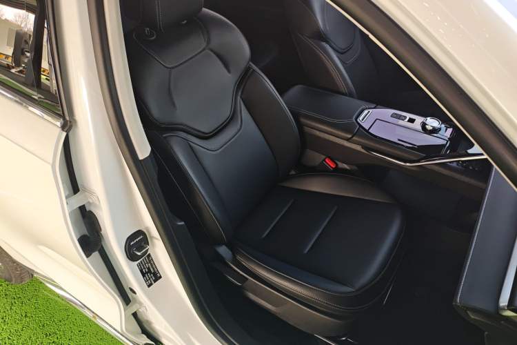 Used Haval H6 2024 1.5T Two-Wheel-Drive Classic Edition Right Front Seat