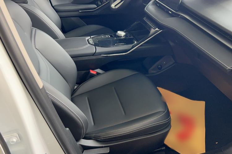 Used Haval H6 2024 1.5T Two-Wheel-Drive Classic Edition Right Front Seat