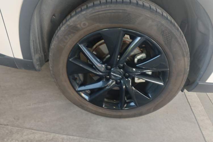 Used Haval H6 2024 1.5T Two-Wheel Drive Max Right Front Wheel Hub