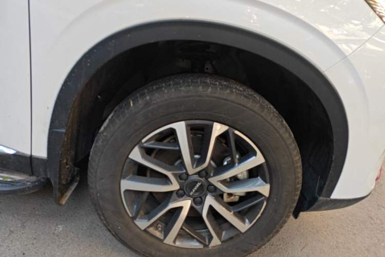 Used Haval H6 2024 1.5T Two-Wheel-Drive Classic Edition Right Front Wheel Hub