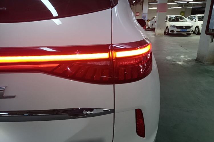 Used Haval H6 2024 1.5T Two-Wheel-Drive Classic Edition Right Rear Taillight