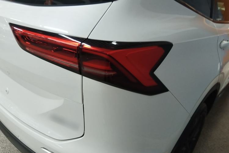 Used Haval H6 2024 1.5T Two-Wheel Drive Max Right Rear Taillight