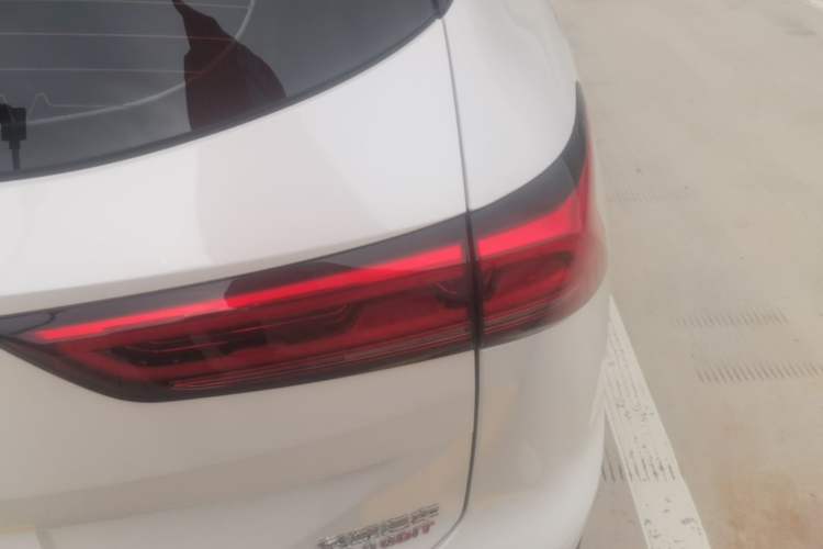 Used Haval H6 2024 2.0T All-Wheel Drive Max Right Rear Taillight