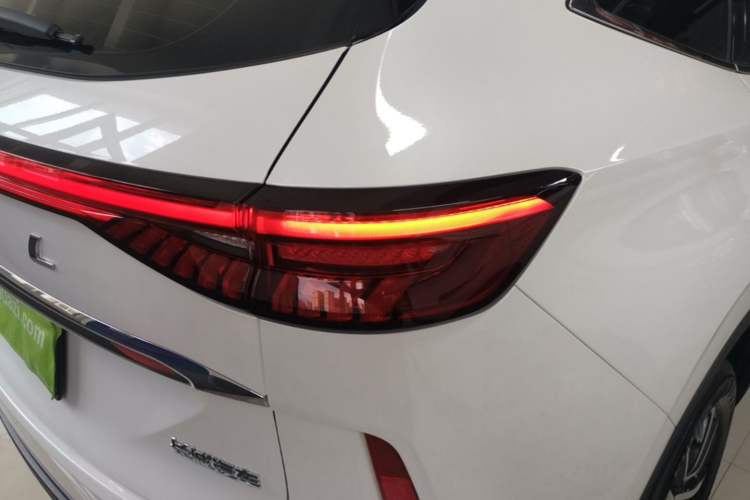 Used Haval H6 2024 1.5T Two-Wheel-Drive Classic Edition Right Rear Taillight