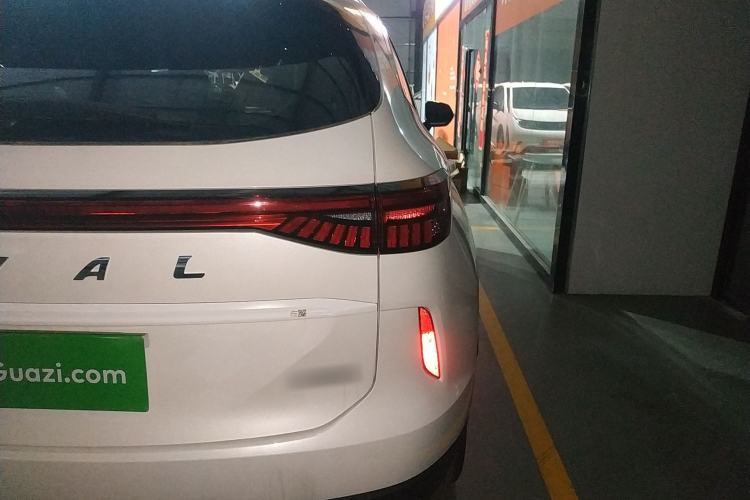 Used Haval H6 2024 1.5T Two-Wheel-Drive Classic Edition Right Rear Taillight