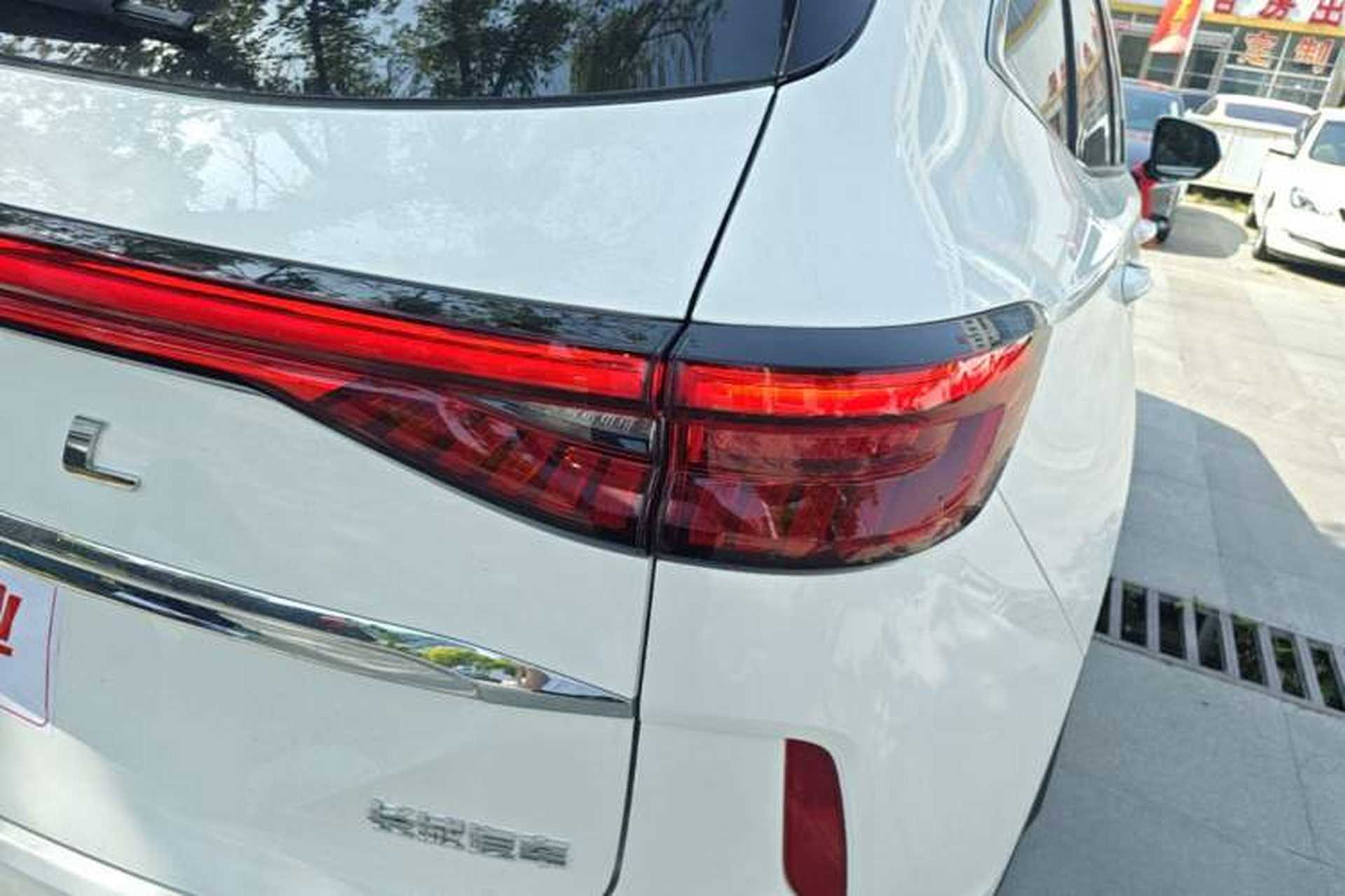 Used Haval H6 2024 1.5T Two-Wheel-Drive Classic Edition Right Rear Taillight