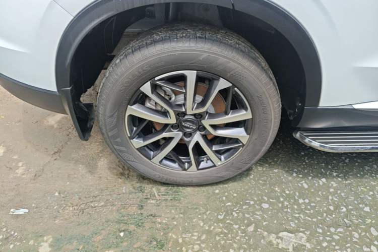 Used Haval H6 2024 1.5T Two-Wheel-Drive Classic Edition Right Rear Wheel Hub