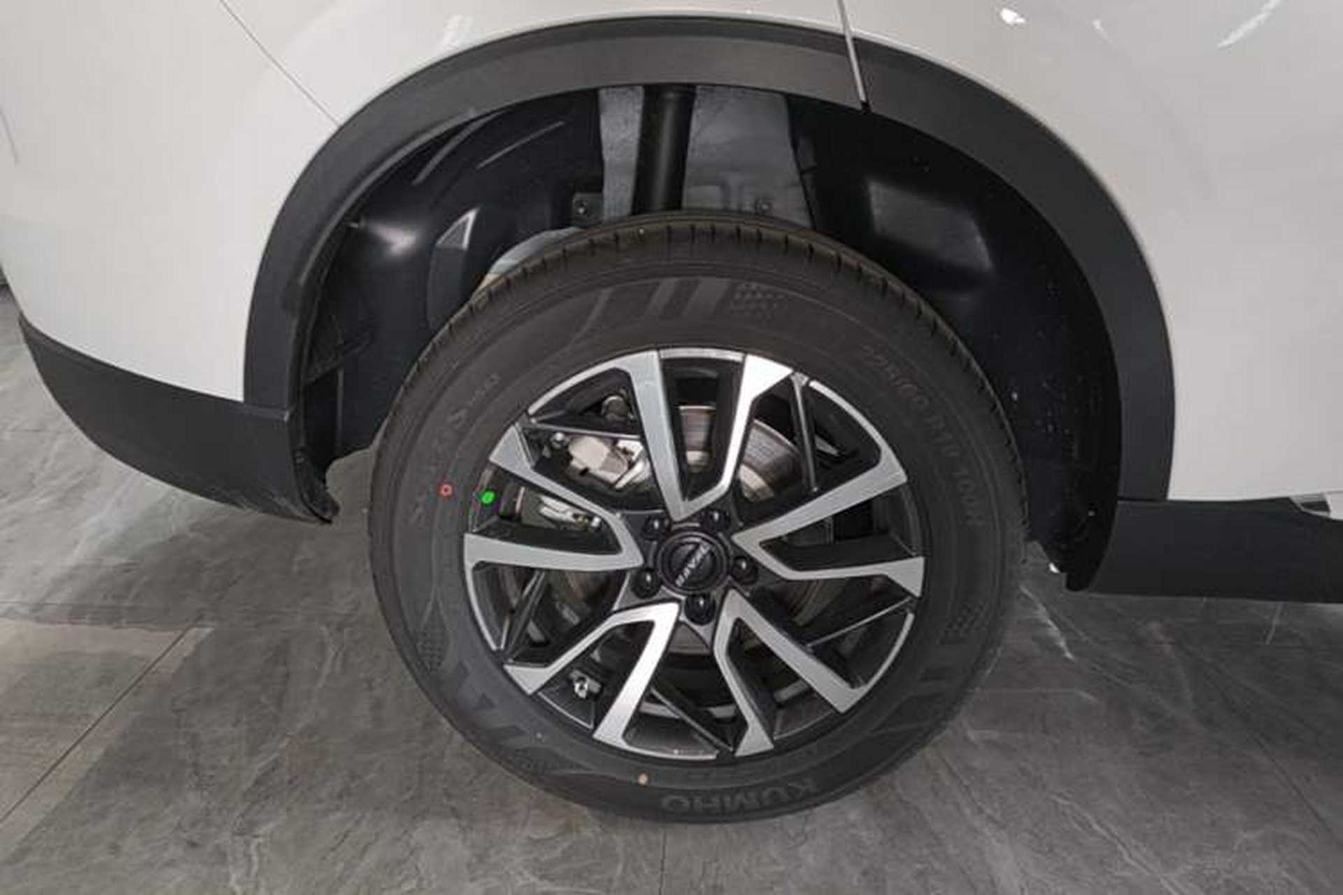 Used Haval H6 2024 1.5T Two-Wheel-Drive Classic Edition Right Rear Wheel Hub