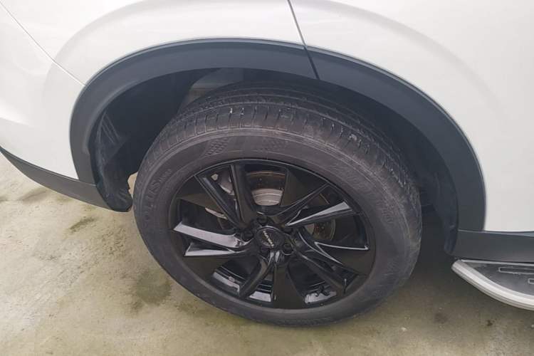 Used Haval H6 2024 1.5T Two-Wheel Drive Max Right Rear Wheel Hub