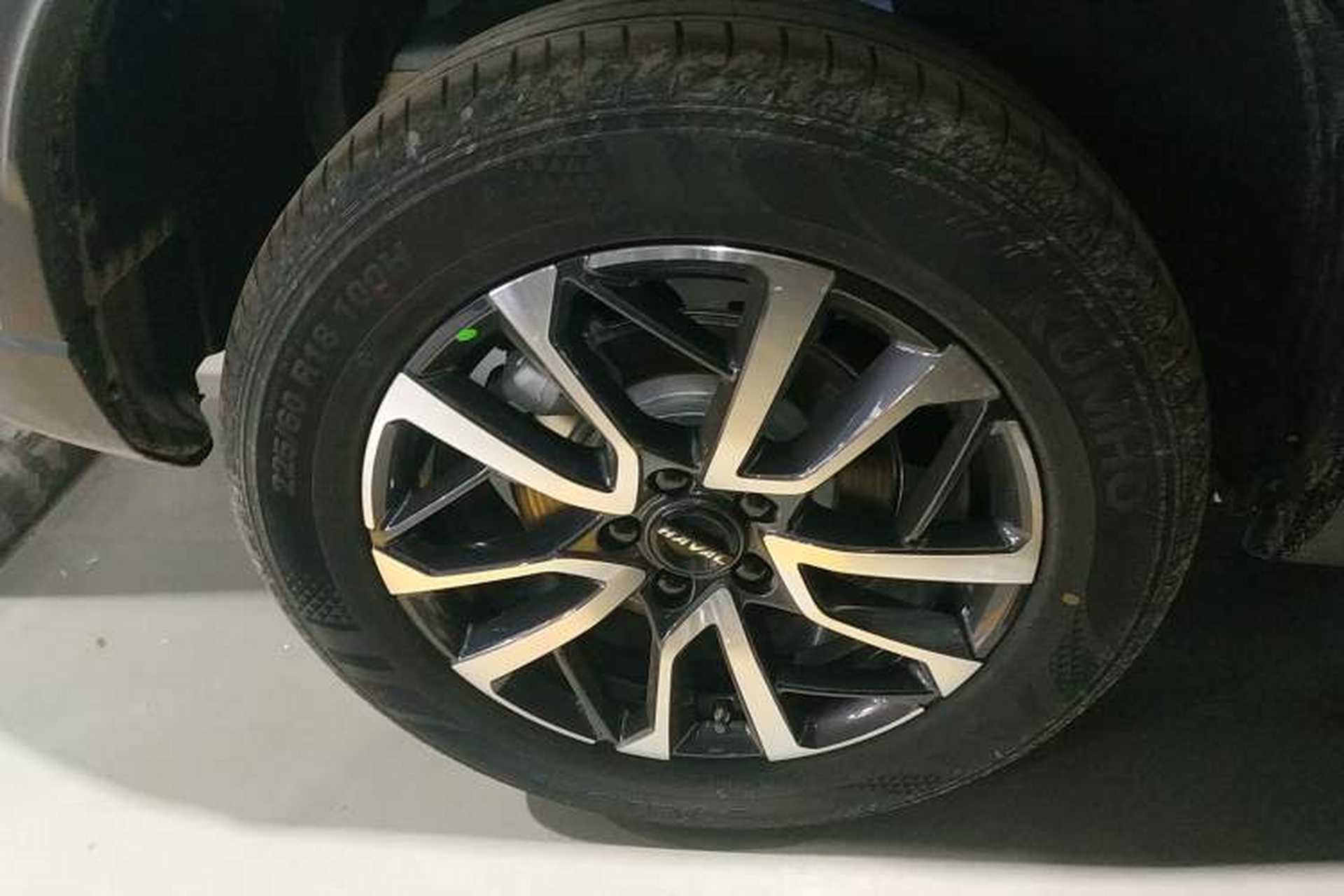 Used Haval H6 2024 1.5T Two-Wheel-Drive Classic Edition Right Rear Wheel Hub